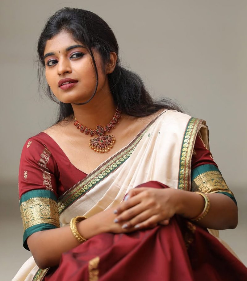 Mounica Senthilkumar photo 10