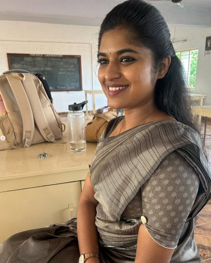 Mounica Senthilkumar photo 13