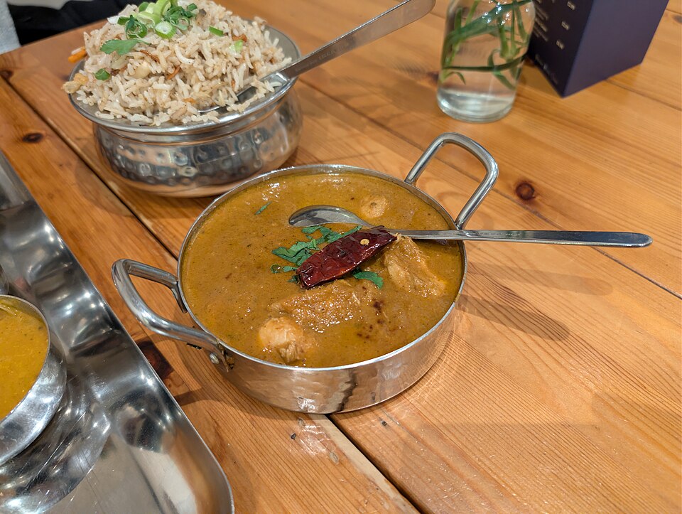 Chettinad Chicken Curry - Authentic Spicy Tamil Non-Veg Curry