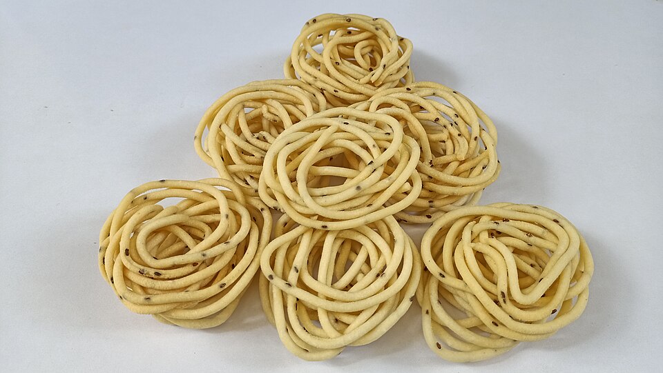 Murukku Recipe - Crispy Tamil Rice Flour Spirals