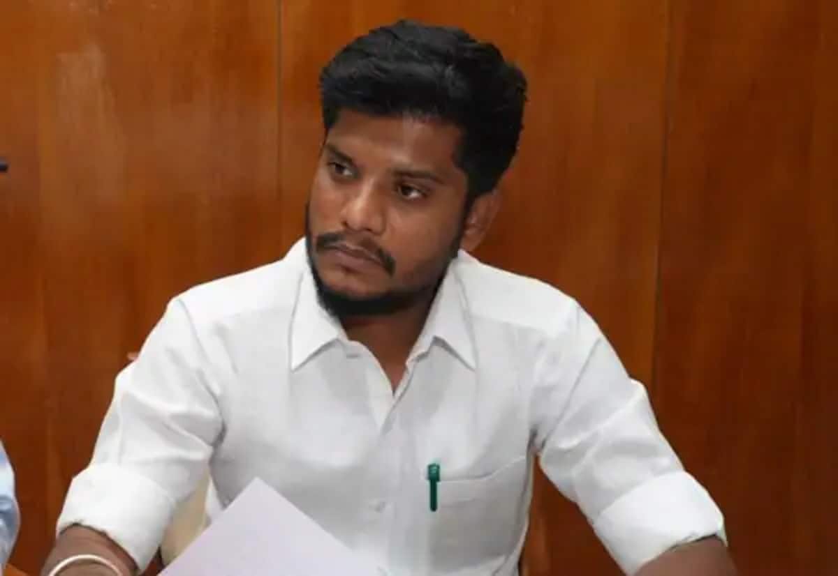Minister Ramesh assures action to keep rivers clean near temples