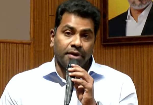 வெளிப்படையாக டெண்டர்; லஞ்சம் கேட்டால் நடவடிக்கை: அமைச்சர் ஆதவ்