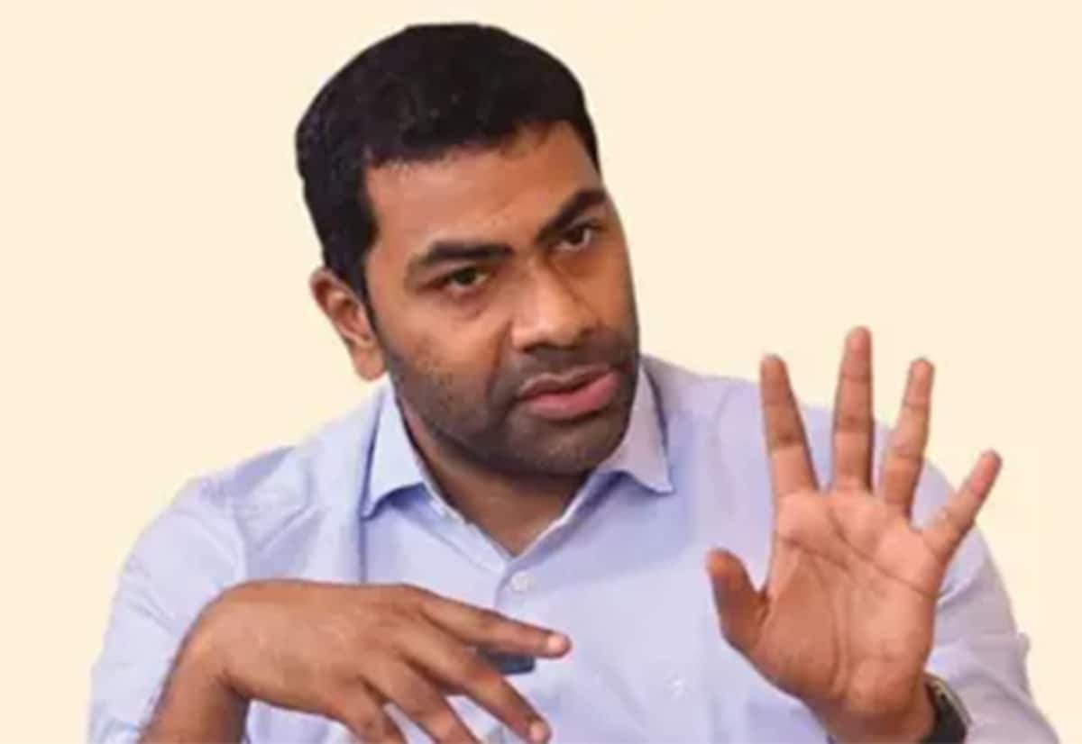 AIADMK MP faces party backlash over criticism of Minister Aadhav Arjuna