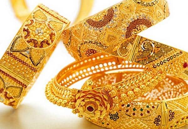 அக்‌ஷய திருதியை: தங்க விலை குறைந்ததால் நகை கடைகளில் முன்பதிவு களைகட்டியது