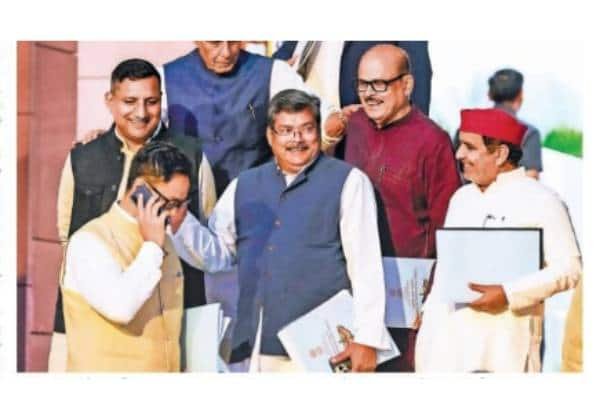 Govt tells all-party meet: India’s energy supplies safe amid West Asia war