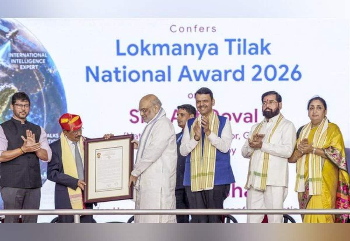 Amit Shah presents Lokmanya Tilak Award to NSA Ajit Doval in Pune