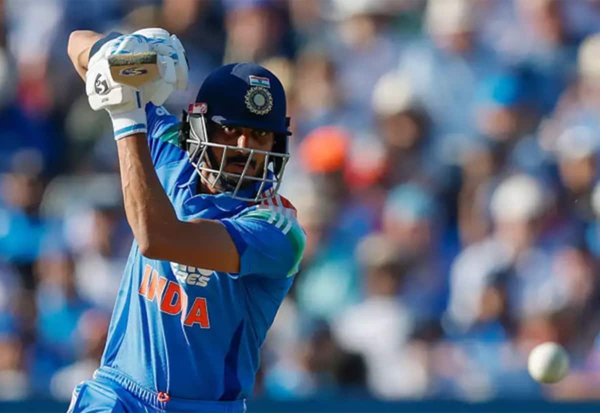 Axar Patel stars as India beat England by 6 wickets in 1st ODI