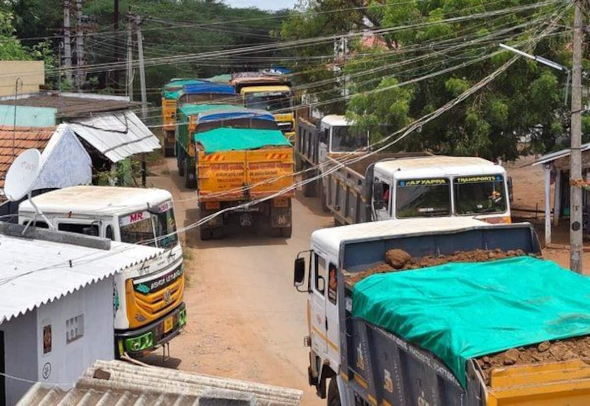 Illegal silt mining near Bhavanisagar dam raises safety fears