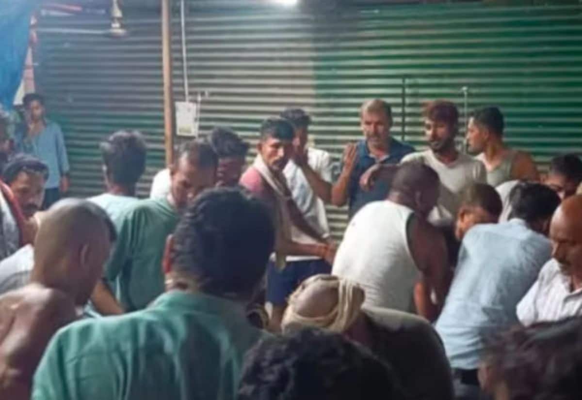 10 dead after boat capsizes in Ganges river in Bihar