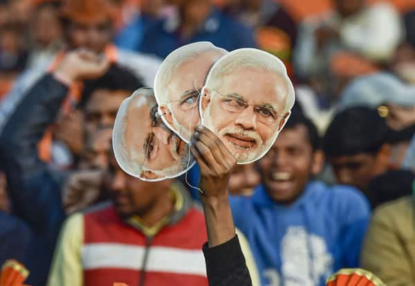 BJP high command bars TN leaders from commenting on AIADMK issue