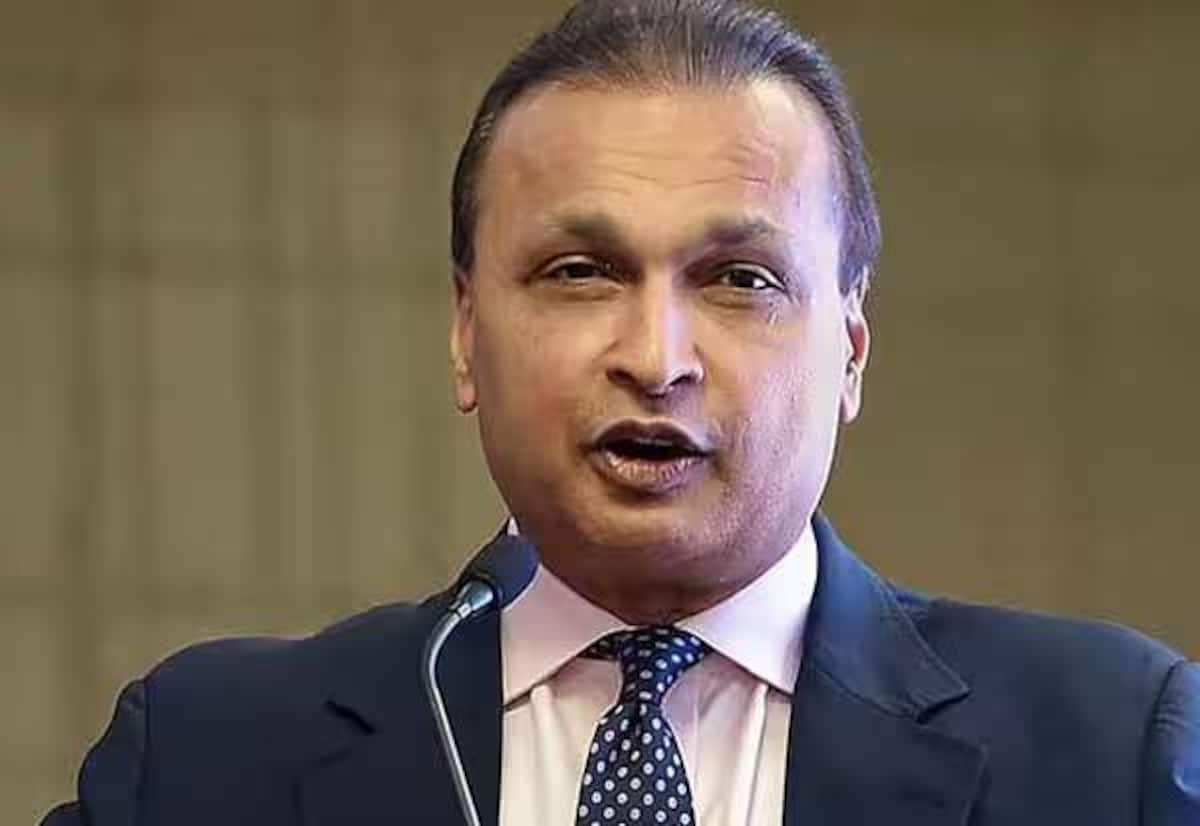 CBI books Anil Ambani in Rs 2,684 crore LIC investment fraud case