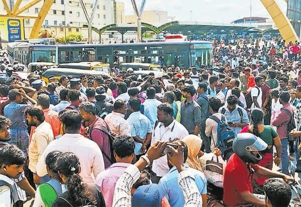பஸ் பற்றாக்குறையால் சென்னையில் வாக்காளர்கள் தவிப்பு