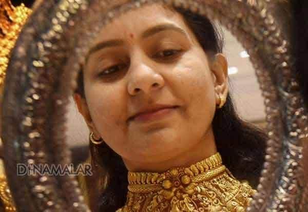 Gold price keeps falling in Chennai; down Rs 6,520 in five days