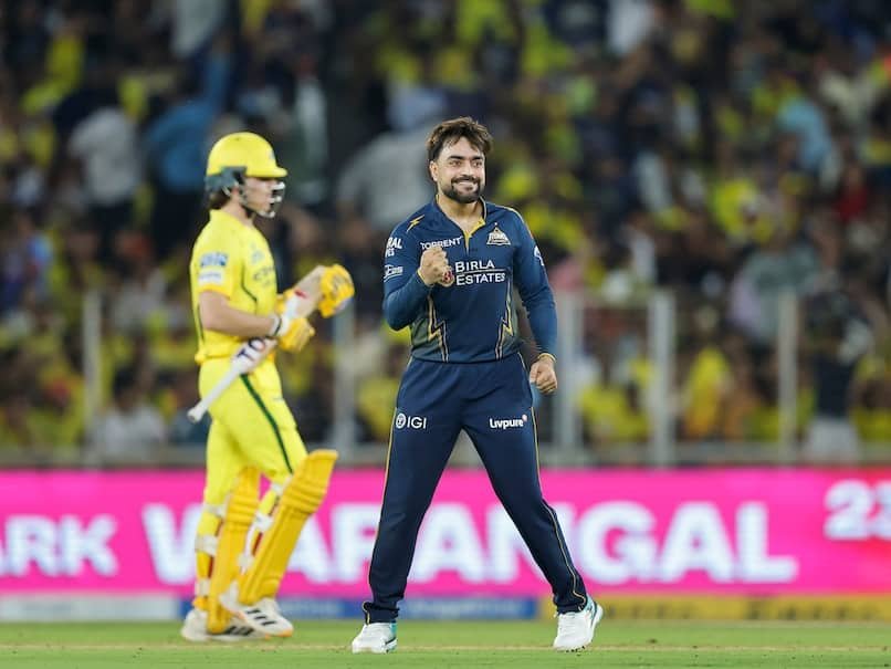 Chennai crash to 89-run loss vs Gujarat, playoff hopes end