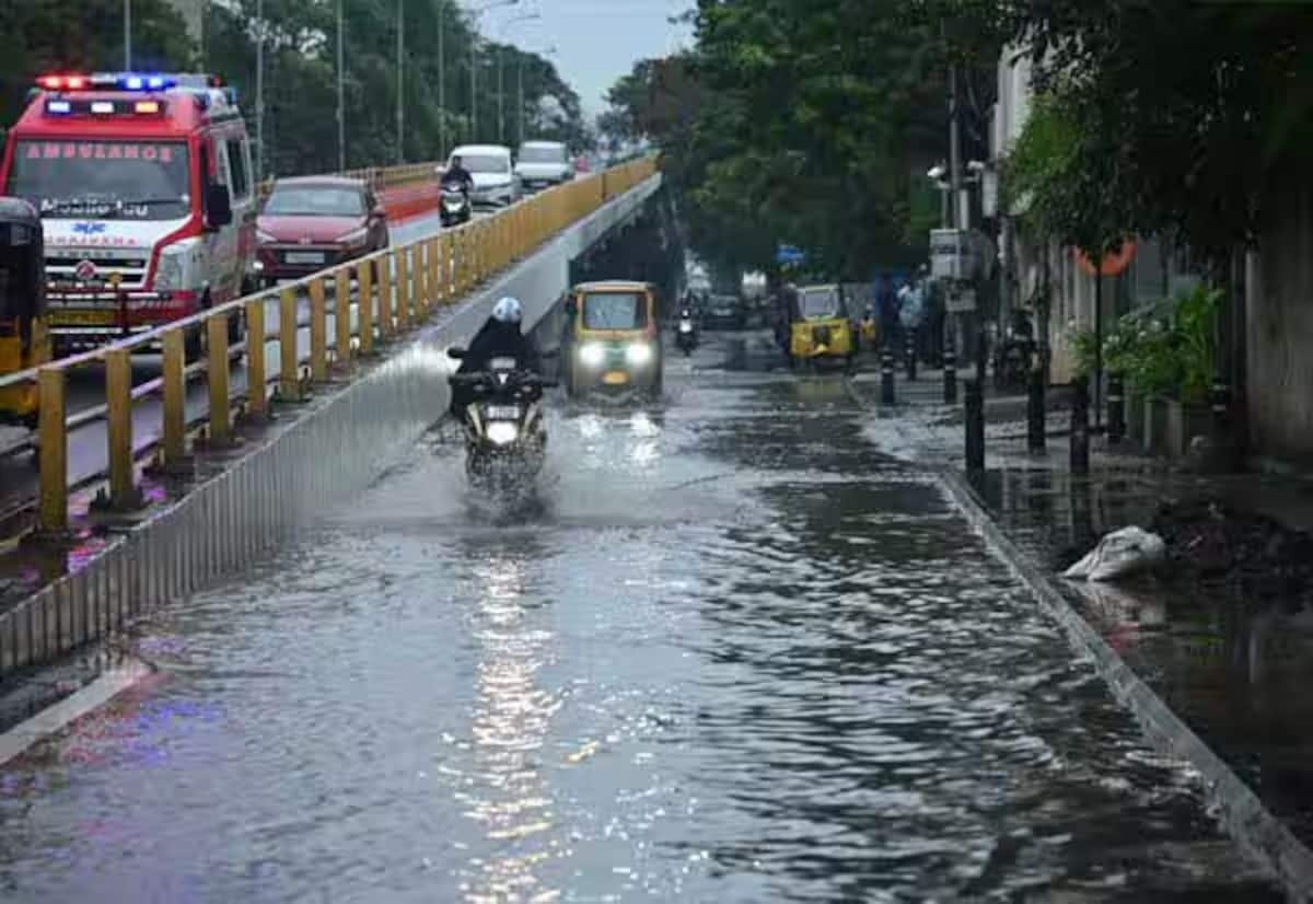 Chennai downpour not a cloudburst, says weather office