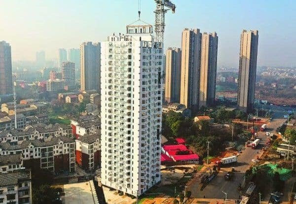 China builds 26-storey tower in five days using prefab tech