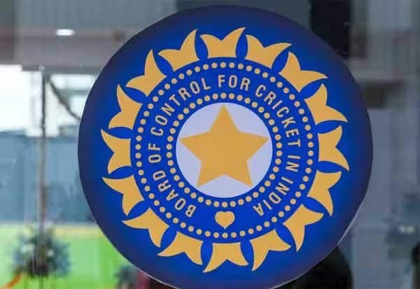 CIC says BCCI is not covered under the RTI Act