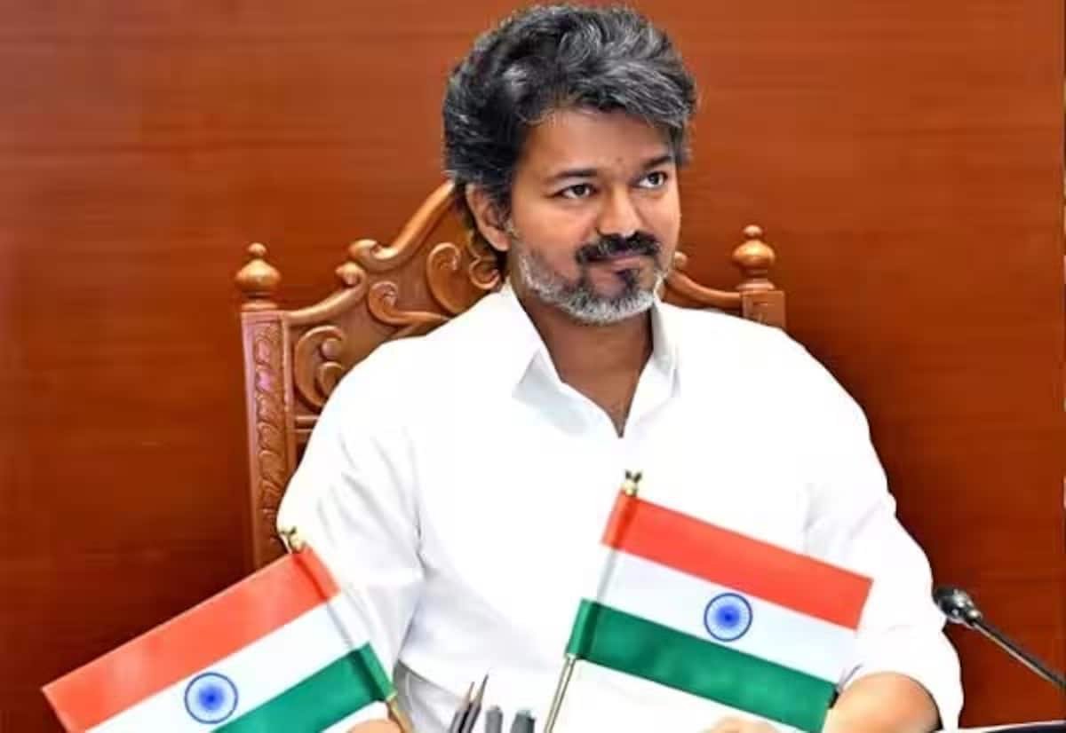 அண்ணாதுரை பிறந்தநாளில் தமிழின் பெருமை காக்க உறுதியேற்போம்: முதல்வர் விஜய்