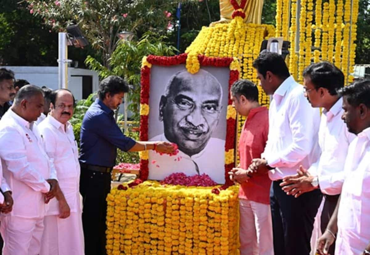 CM Vijay pays tribute at Kamaraj statue on his 124th birth anniversary