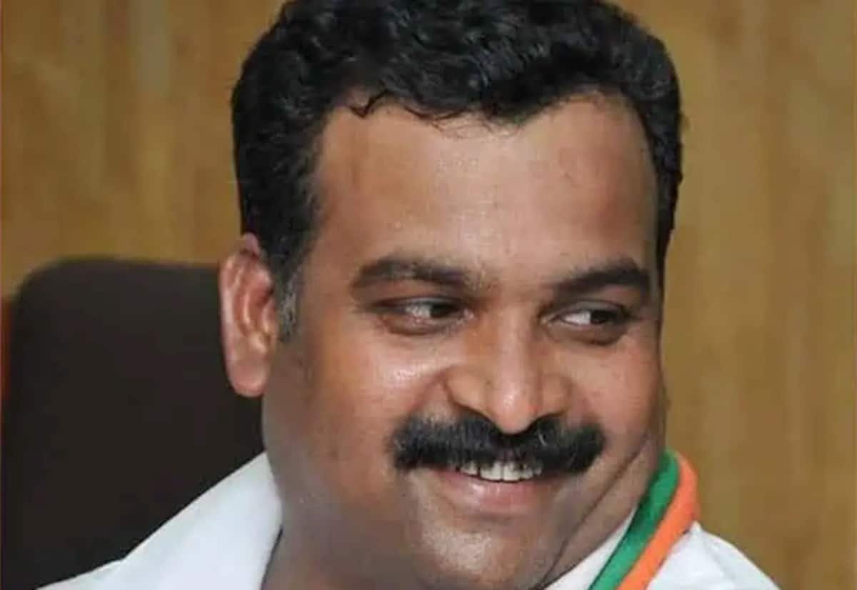 இஸ்ரோவை தனியாருக்கு ஒப்படைக்க முயற்சியா? காங்கிரஸ் குற்றச்சாட்டு