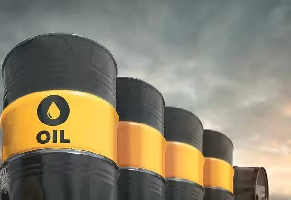 கச்சா எண்ணெய் விலை போர் முன் நிலைக்கு திரும்ப வாய்ப்பில்லை: தரகு நிறுவனம்