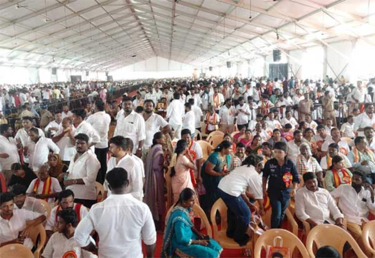 Crowds gather in Dharapuram to see CM Vijay ahead of bypoll rally