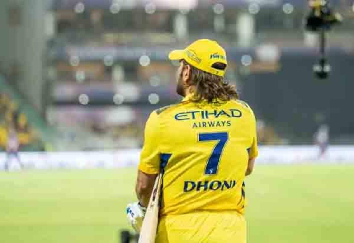 Dhoni yet to decide on next Premier League season, says he’ll assess fitness
