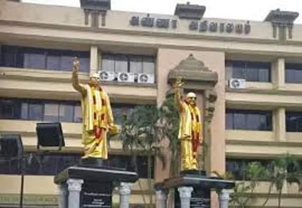 DMK field review meeting: complaint of harassment of woman member