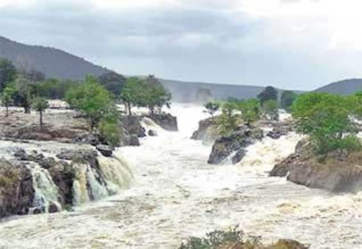 DMK seeks Parliament debate on Mekedatu dam, files adjournment notice