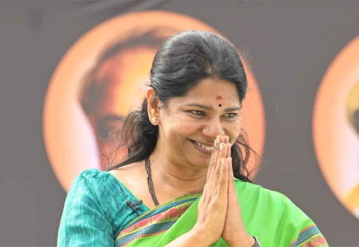 இடைத்தேர்தல்: வீடுவீடாக ‘திண்ணை பிரசாரம்’ செய்ய தி.மு.க. மகளிரணிக்கு கனிமொழி உத்தரவு