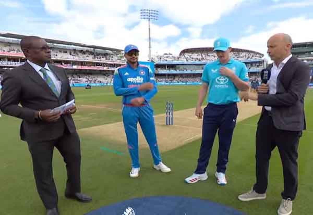 Duckett, Bethell hit fifties as England race past 150 without loss