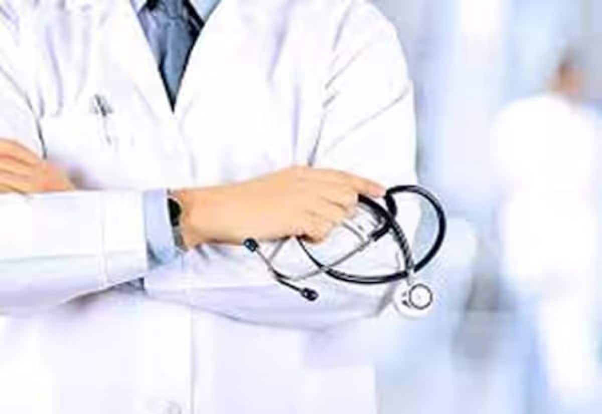 Foreign medical graduates upset as video questions drive low pass rate