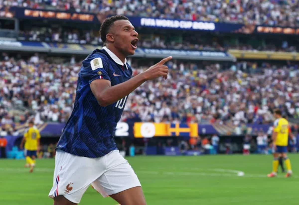 Mbappe shines as France thrash Sweden 3-0 in World Cup Round of 32