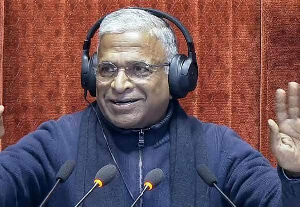 ராஜ்யசபா முன்னாள் துணைத்தலைவர் ஹரிவன்ஷ் நியமன எம்.பி. ஆக நியமனம்