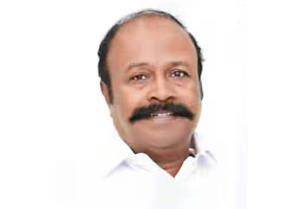 தபால் ஓட்டு புகாருக்கு பதில் ஏன் இல்லை? தேர்தல் கமிஷனிடம் சென்னை ஐகோர்ட் கேள்வி