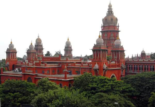 ஒரு ஓட்டு வித்தியாசத் தோல்வி: பெரியகருப்பன் புகாருக்கு பதிலில்லை; தேர்தல் கமிஷனிடம் ஐகோர்ட் அறிக்கை கோரல்