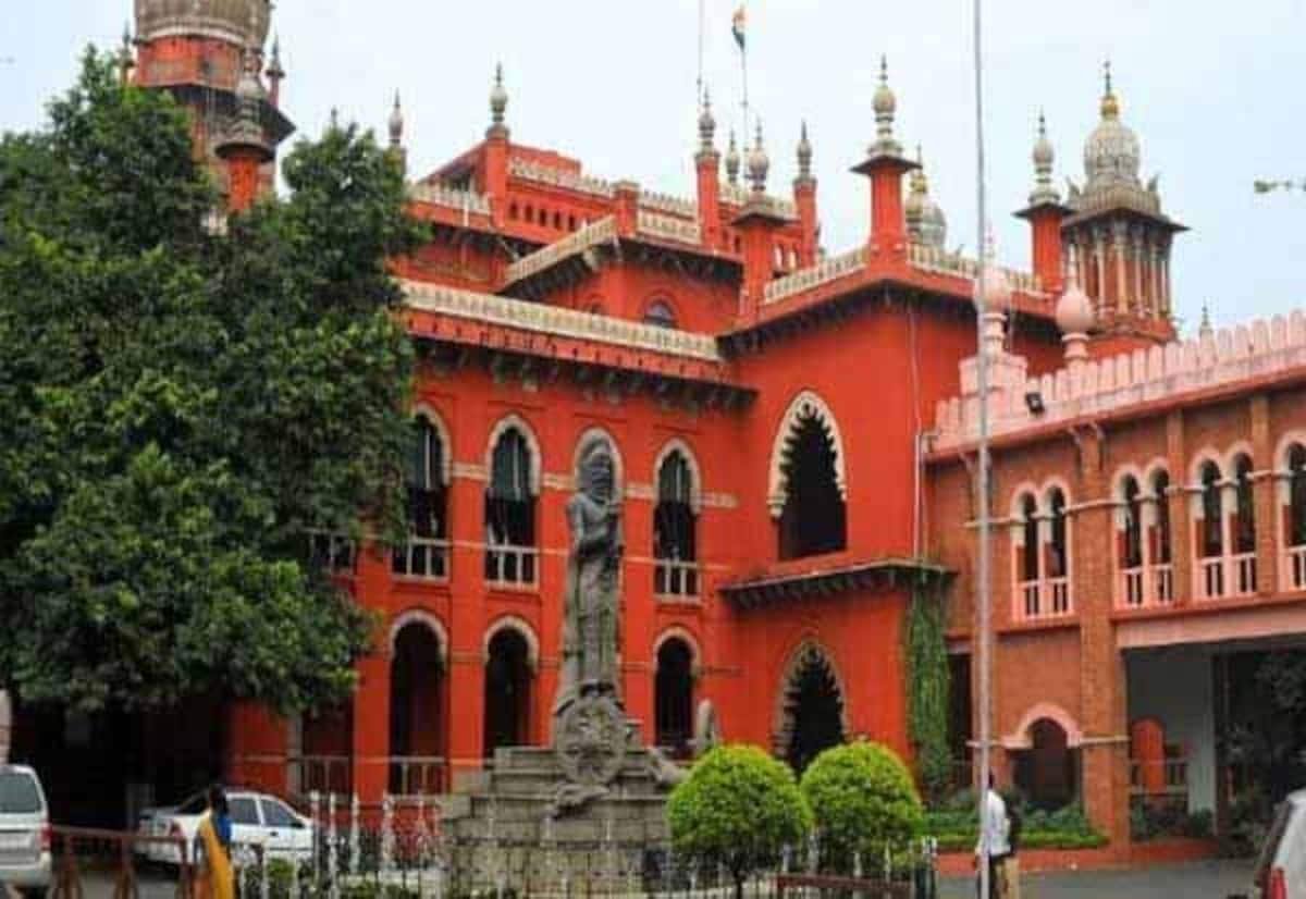 Madras HC extends stay on bypoll notification for 5 seats till Sept 8