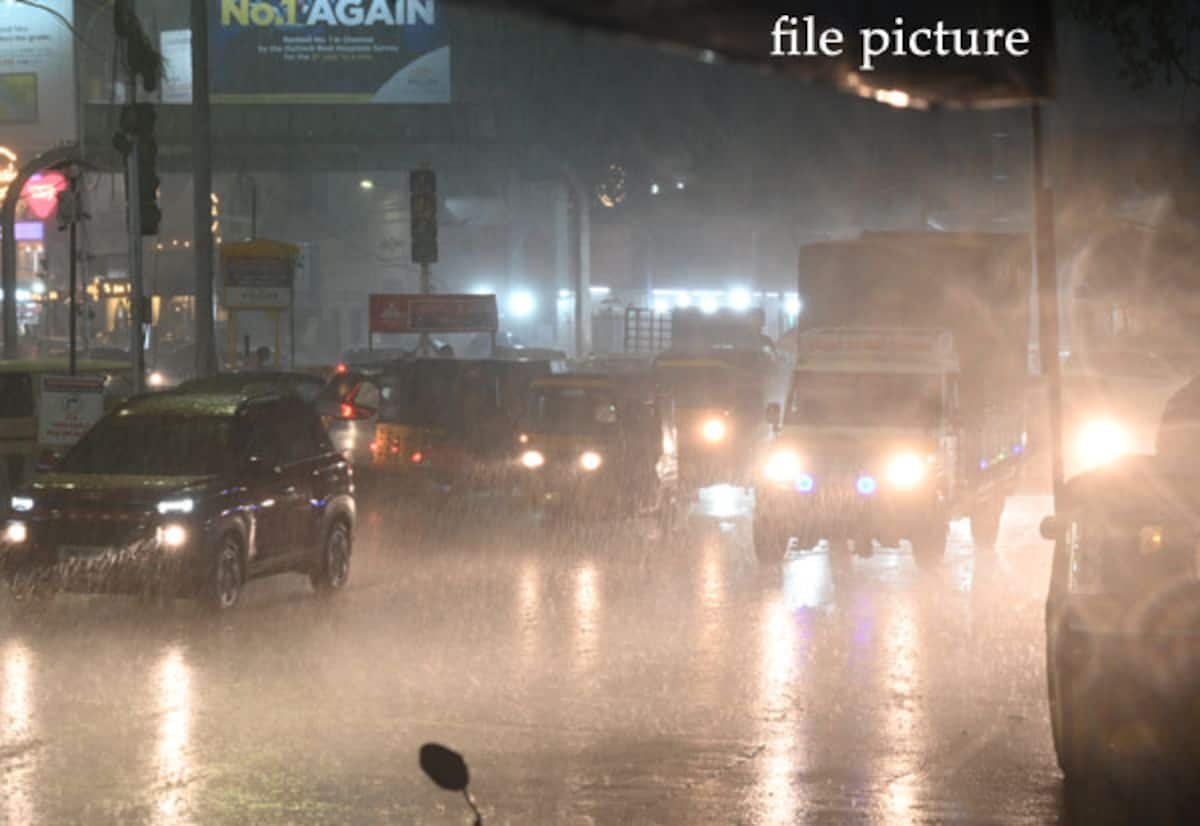 IMD warns of heavy rain in Nilgiris, Theni; moderate rain in 5 districts