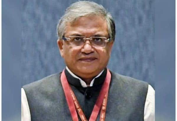 INDIA bloc MPs sign notice to remove Chief Election Commissioner