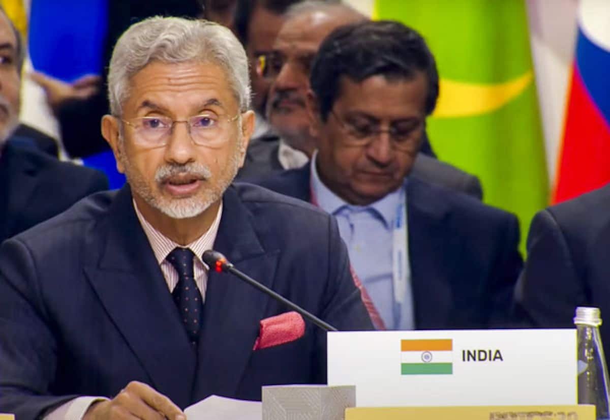 India ready to help end Russia-Ukraine war: Jaishankar in Kyiv