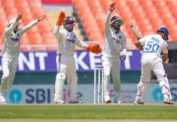India crush Afghanistan by an innings as Washington Sundar shines
