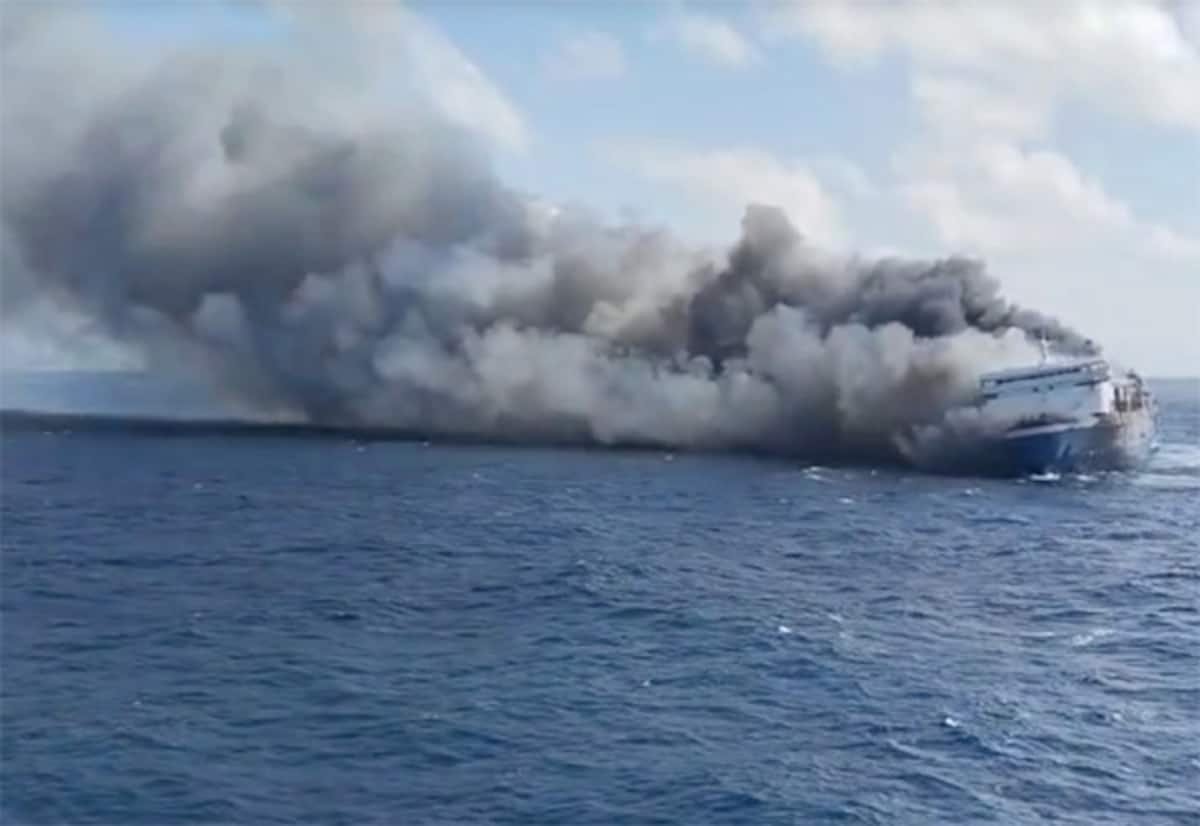 Ship Fire in Indonesia: 5 Dead, 41 Missing