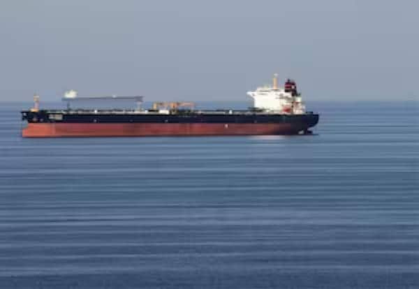 Iran plans fees up to Rs 18.5 crore for ships crossing Strait of Hormuz
