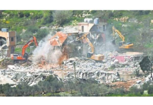 Israel accused of razing three villages along Lebanon border