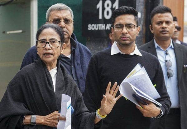 Trinamool MP Kalyan Banerjee warns Mamata over Abhishek row
