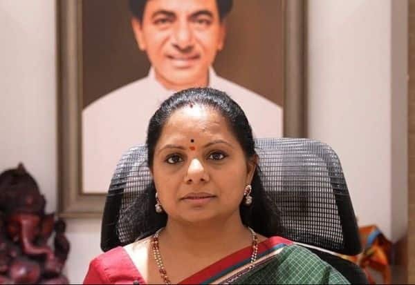 Kavitha launches TRS, calls herself Telangana’s ‘Amma’ like Jayalalithaa