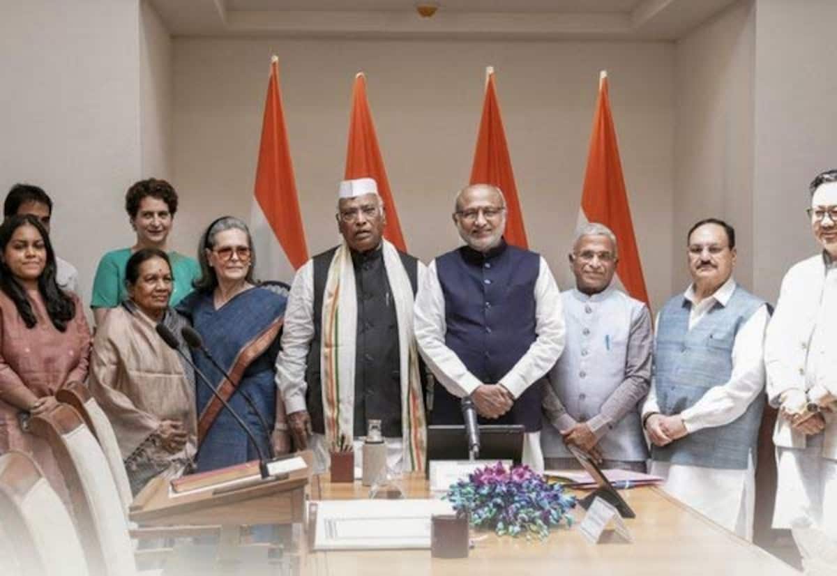 Kharge among 8 newly elected MPs sworn in to Rajya Sabha