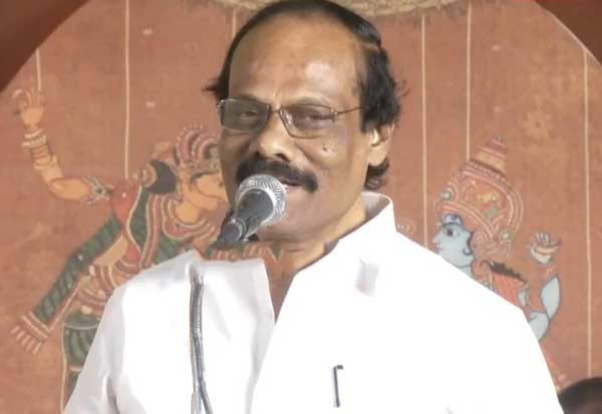 Dindigul Leoni’s ‘sandal rule’ remark on TVK govt sparks row