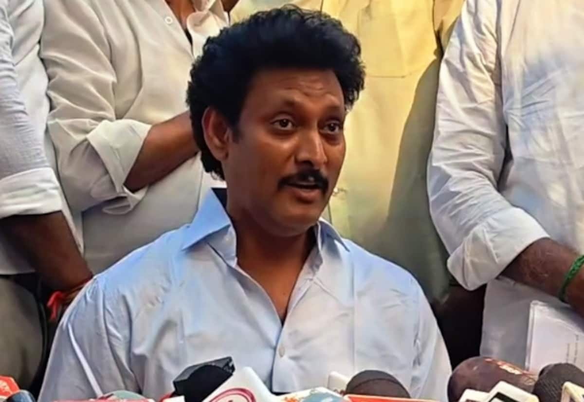 Manager Mahesh