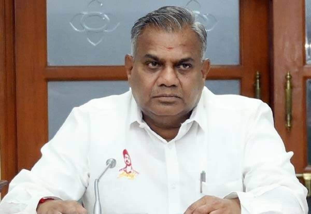 Minister Anand: ‘We will never indulge in corruption’